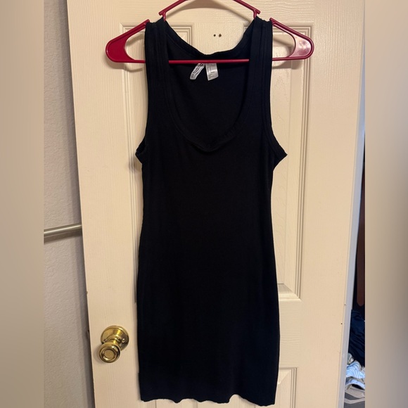 H&M Dresses & Skirts - NWOT H&M Divided Black Ribbed Tank Dress